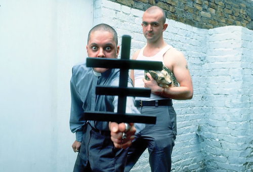 proiezione di S/HE IS STILL HER/E